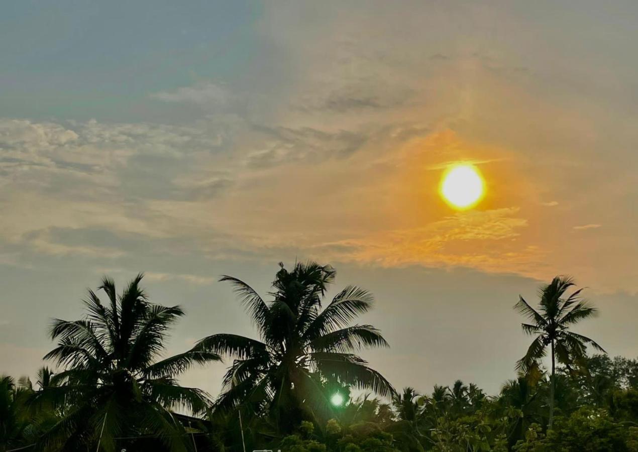 Santa Maria, Trivandrum - An Airport Boutique By The Sea Bed & Breakfast Thiruvananthapuram Ngoại thất bức ảnh