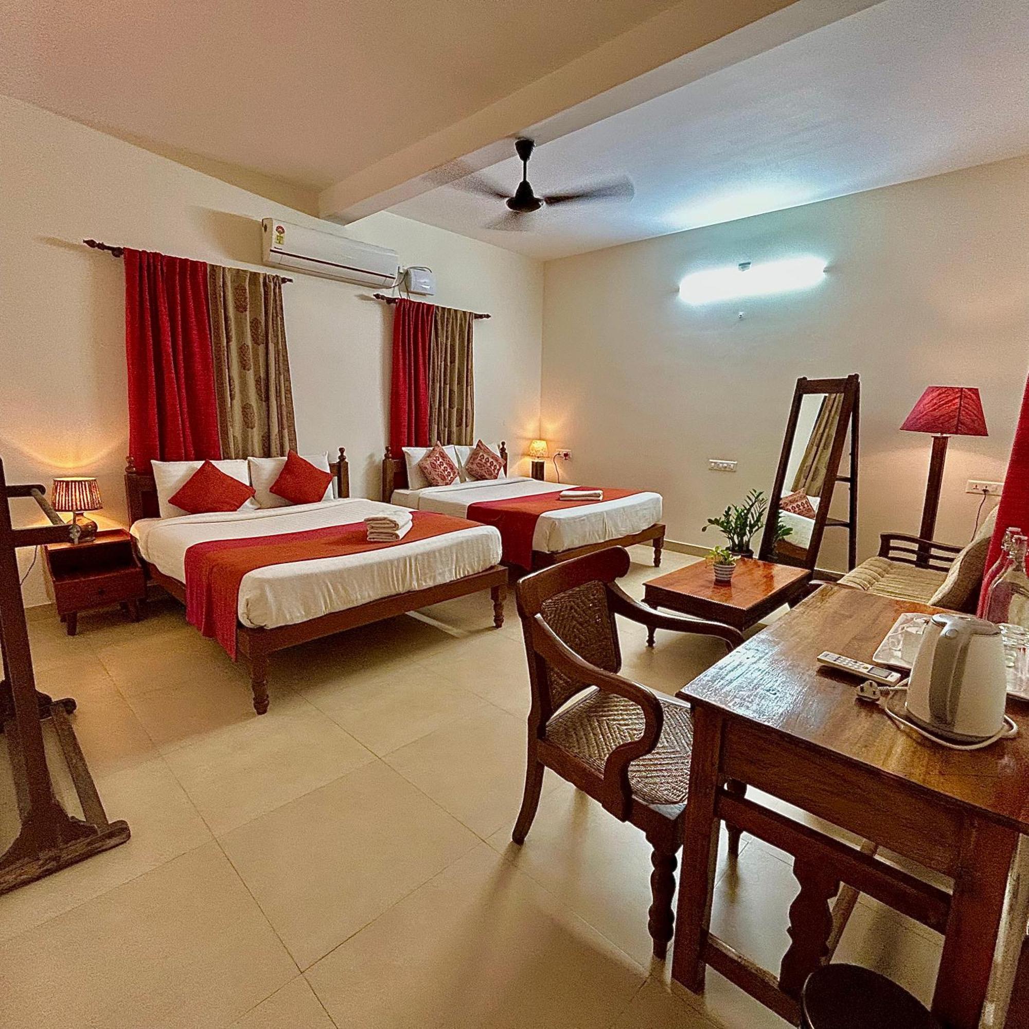 Santa Maria, Trivandrum - An Airport Boutique By The Sea Bed & Breakfast Thiruvananthapuram Ngoại thất bức ảnh